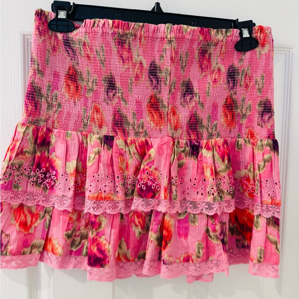 💕 Love Shack Fancy Wild Pink Rose Floral Walker Skirt